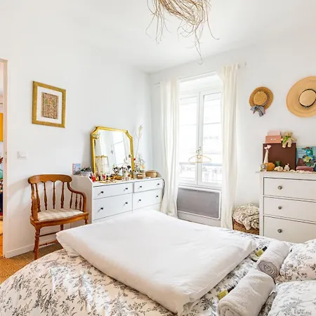Apartment Guestready - Parisian Romance In A Chic Hideaway