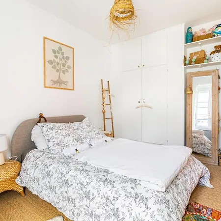 Apartment Guestready - Parisian Romance In A Chic Hideaway *
