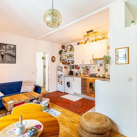 Guestready - Parisian Romance In A Chic Hideaway Paris