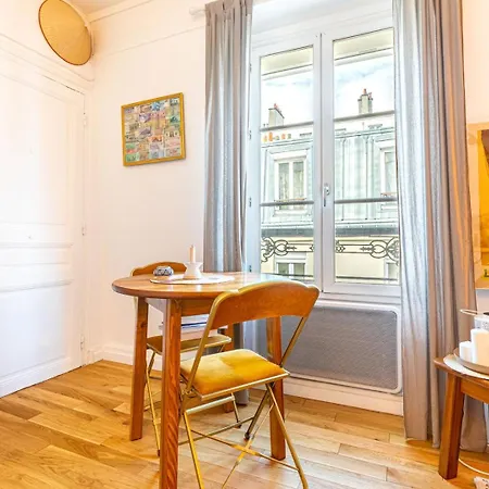 Guestready - Parisian Romance In A Chic Hideaway Appartamento